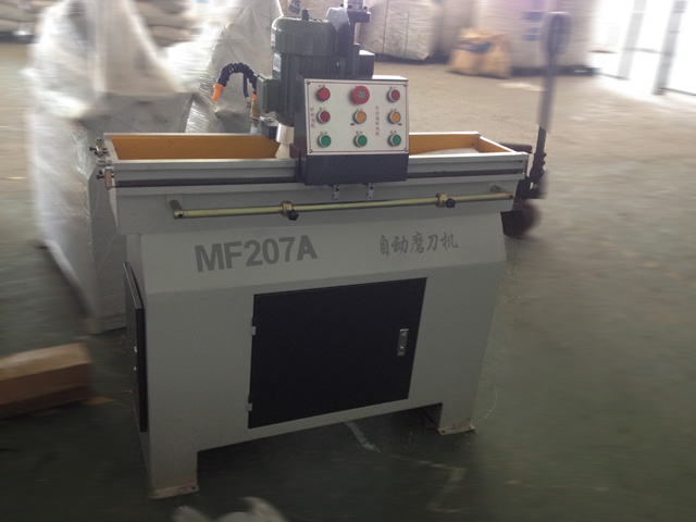 全自動(dòng)磨刀機